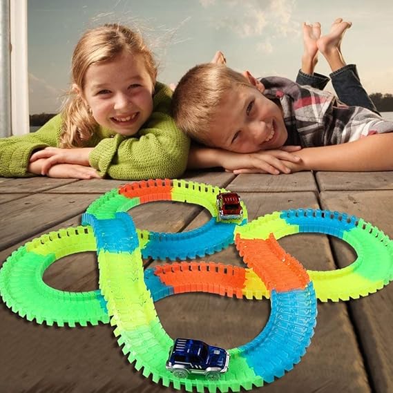 Pista Armable Neón| Donde la imaginación acelera y la diversión no se detiene